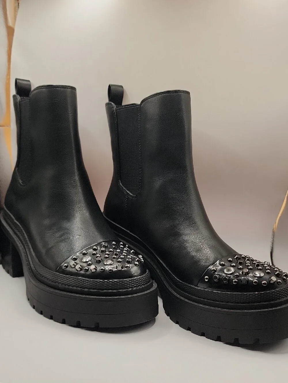 Jessica Simpson Black Studded Chelsea Platform Booties